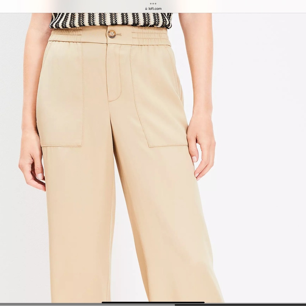 LOFT Petite Patch Pocket Wide Leg Pants. 8P, Brand new with tags.
